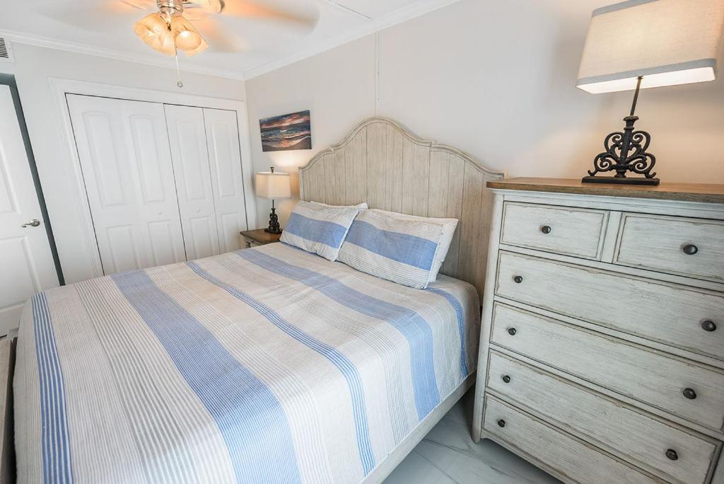 Island Winds East 308 By Albvr - Beautifully Renovated Beachfront Condo & Steps Away From Hangout & More! Gulf Shores Exterior foto