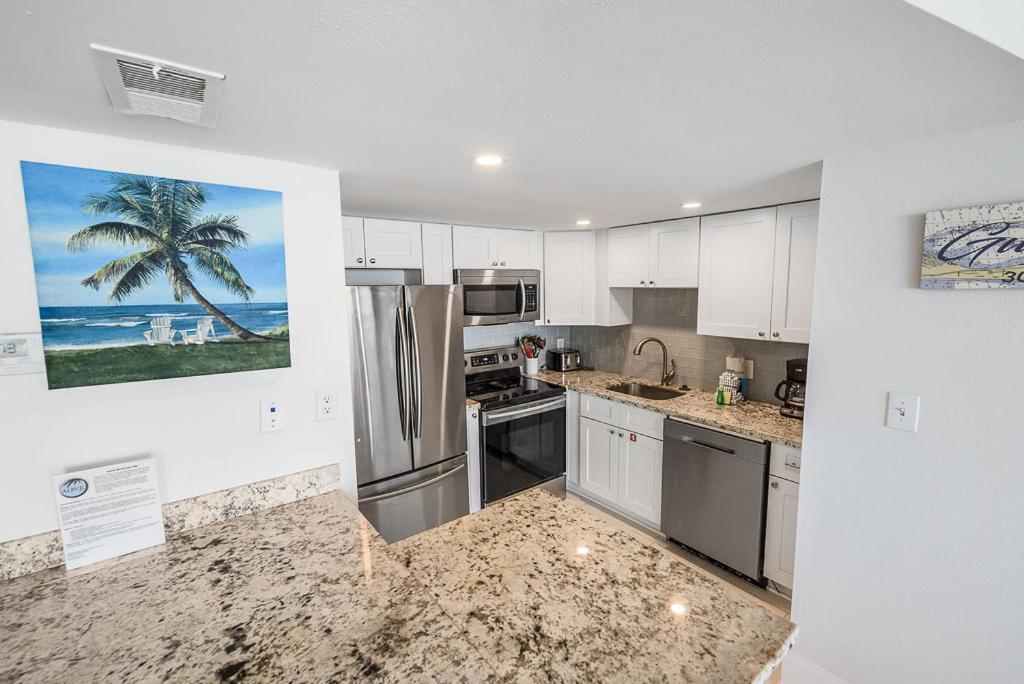 Island Winds East 308 By Albvr - Beautifully Renovated Beachfront Condo & Steps Away From Hangout & More! Gulf Shores Exterior foto